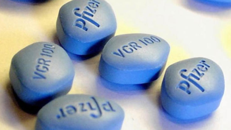 Η πραγματική ιστορία του διάσημου μπλε χαπιού και οι νέες χρήσεις παλαιών φαρμάκων