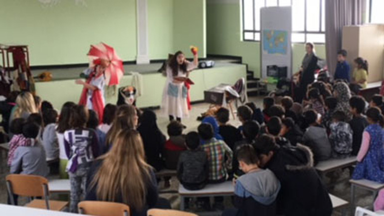 Tο θέατρο στους καταυλισμούς των προσφύγων