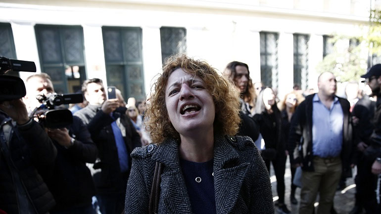 Τα αναπάντητα ερωτήματα της μητέρας της Δώρας