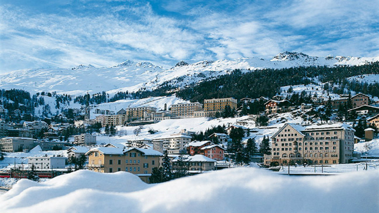Οι ξενοδόχοι προτείνουν μια εβδομάδα διακοπές των μαθημάτων μέσα στον χειμώνα