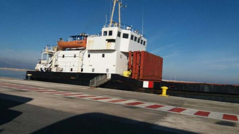 Σε αποθήκη του στρατού οι 410 τόνοι εκρηκτικών του πλοίου «Andromeda»