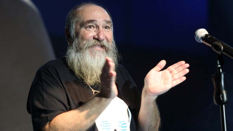 Την Τετάρτη στη Νέα Μάκρη η κηδεία του Τζίμη Πανούση