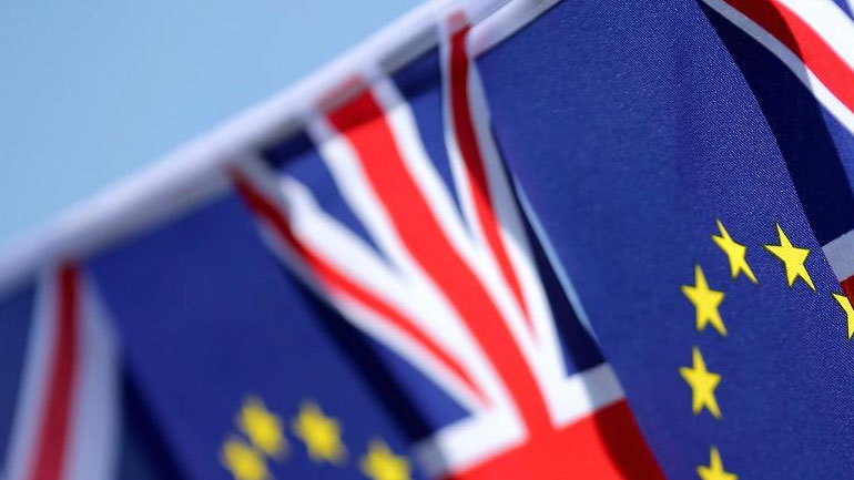 «Το Ηνωμένο Βασίλειο θα αποχωρήσει από την Ε.Ε.» δηλώνει εκπρόσωπος της Τερέζα Μέι