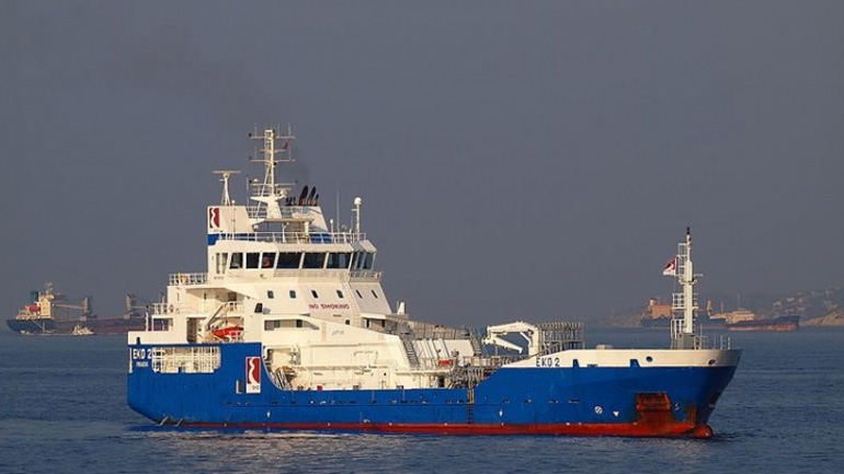 Προσάραξη δεξαμενόπλοιου σε αμμώδη αβαθή στο λιμάνι των Ψαρών