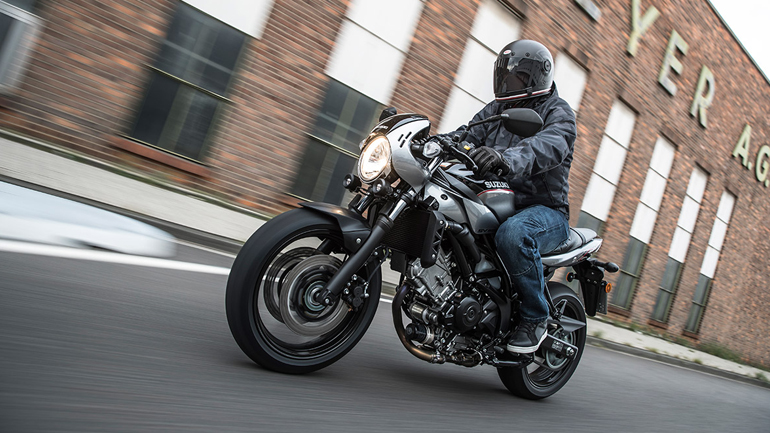 Suzuki SV 650X: Δεν ήρθε ακόμα, μάθαμε όμως την τιμή του!