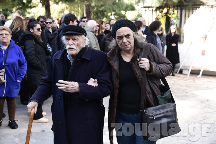 Μανώλης Γλέζος