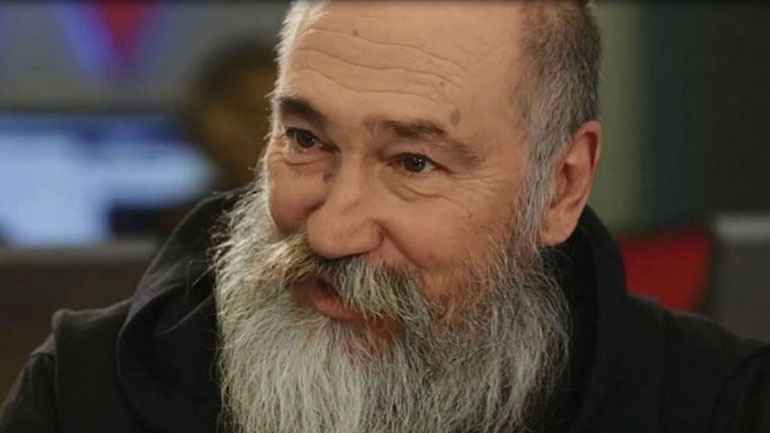 Σήμερα η κηδεία του Τζίμη Πανούση Σήμερα η κηδεία του Τζίμη Πανούση