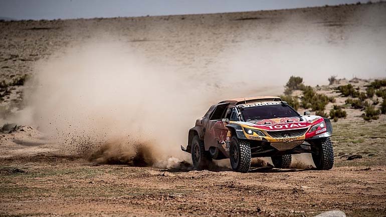 Πλησιάζει τον Sainz ο Peterhansel