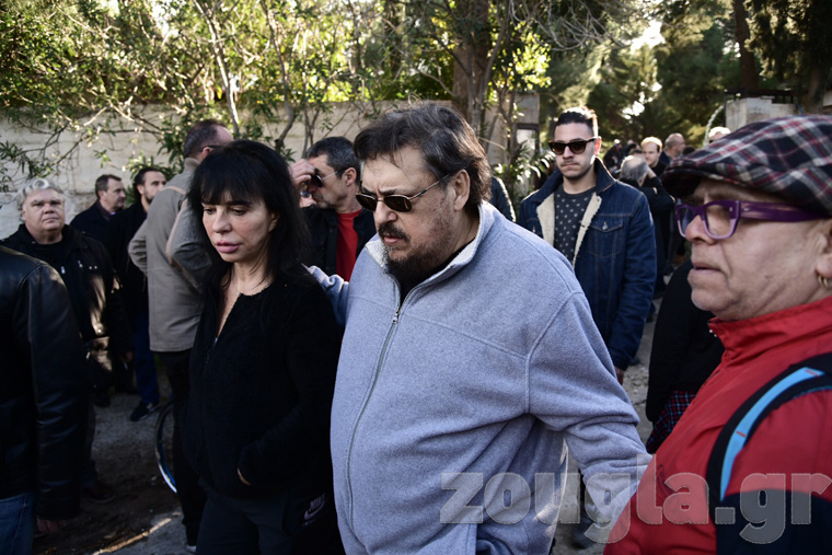 Λ . Μαχαιρίτσας