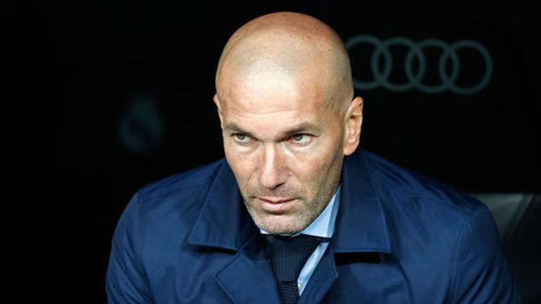 Ζιντάν: «Δεν μπορώ να φανταστώ τη Ρεάλ χωρίς τον Ρονάλντο»