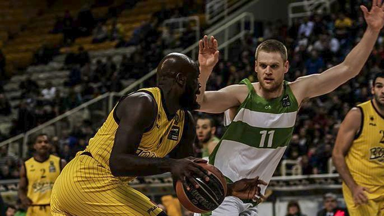 Νικήτρια στην Πολωνία η ΑΕΚ, 69-63 τη Ρόζα Ράντομ