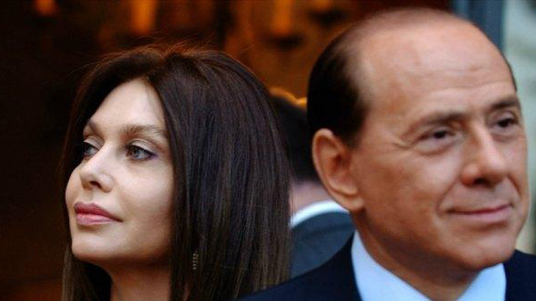 Ιταλία: Βερόνικα Λάριο εναντίον Σίλβιο Μπερλουσκόνι για τη διατροφή