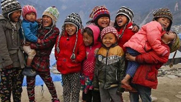 Ο οίκος Moncler και η UNICEF ενώνουν τις δυνάμεις τους για την προστασία των παιδιών