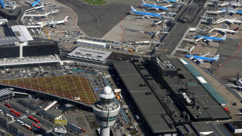 Ολλανδία: Ακυρώθηκαν όλες οι πτήσεις από το Σίπχολ λόγω ανέμων
