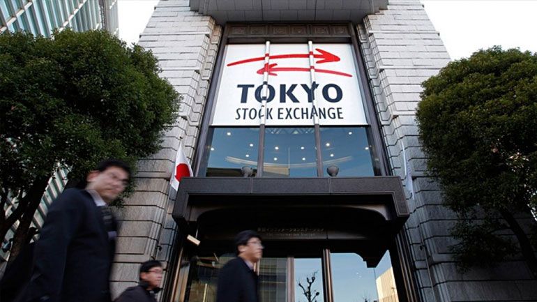 Με πτώση έκλεισε το Τόκιο