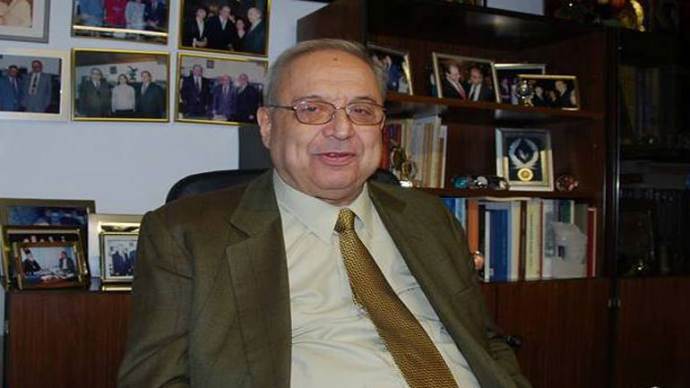 Πάτρα: Πλήθος κόσμου αποχαιρέτισε τον εκδότη Χρήστο Χριστόπουλο