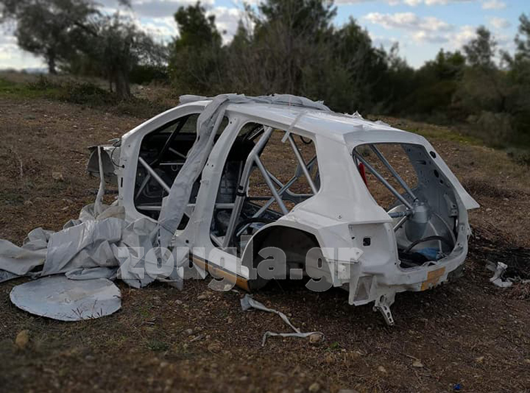 Σήμερα στο Δήλεσι βρέθηκε αυτό το κουφάρι από ένα αγωνιστικό Skoda Fabia R5...
