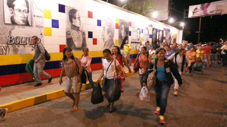 Περισσότεροι από μισό εκατομμύριο Βενεζουελάνοι έχουν καταφύγει στην Κολομβία