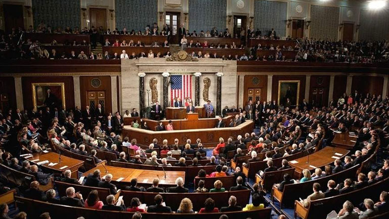 ΗΠΑ: Προς αναστολή της λειτουργίας του ομοσπονδιακού κράτους οδεύει η χώρα