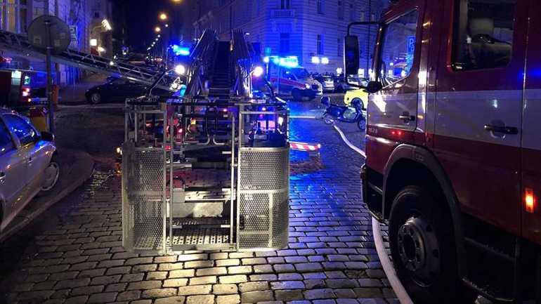 Πράγα: Τουλάχιστον 2 νεκροί και δεκάδες τραυματίες σε πυρκαγιά