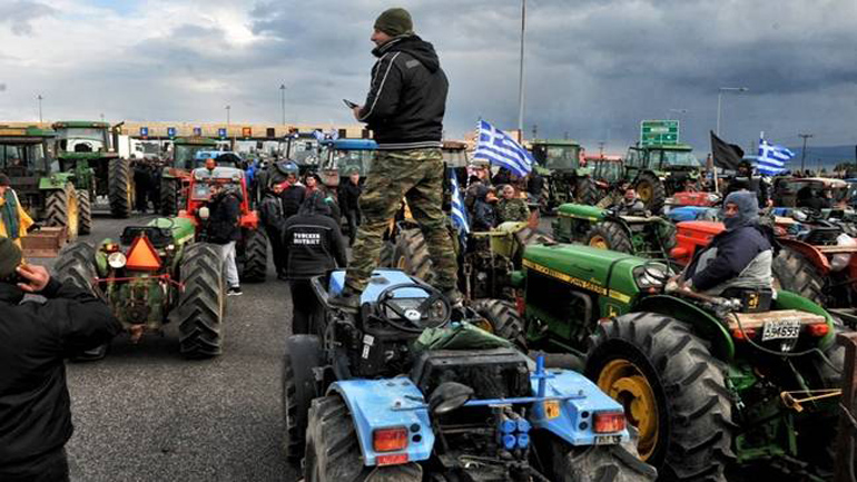 Λάρισα: Μπλόκο στήνουν αγρότες την ερχόμενη Πέμπτη