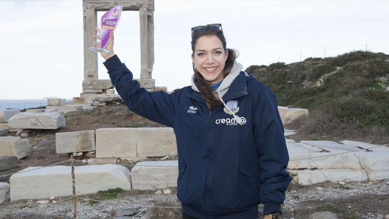 Βόλεϊ: Ο Γιώργος Δερμάτης βράβευσε την Παναγιώτα Διώτη με θέα την Πορτάρα