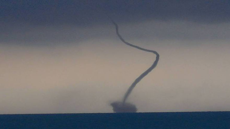 Συνολικά 145 ανεμοστρόβιλοι και υδροσίφωνες καταγράφηκαν στην Ελλάδα το 2017