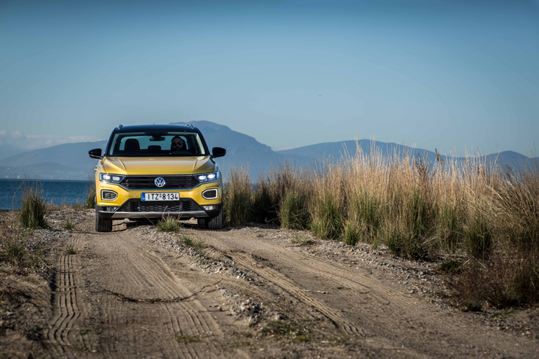 Με το T-Roc πας εκτός δρόμου και δεν το σκέφτεσαι...