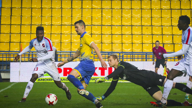 Ισόπαλοι στο Αγρίνιο Παναιτωλικός και Πανιώνιος