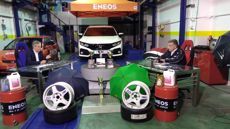 Ο Γιώργος Πολυζώης φιλοξενείται στην εκπομπή του Στράτου Φωτεινέλη