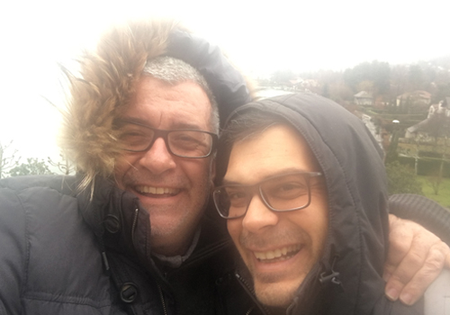 Στράτης Χατζηπαναγιώτου (αριστερά) και Γιάννης Καραβάς (υπεύθυνος δημοσίων σχέσεων στη Citroen Hellas)