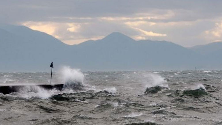 Σε ισχύ απαγορευτικό απόπλου λόγω ισχυρών ανέμων στο Αιγαίο