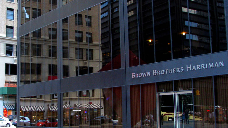 Brown Brothers Harriman: Ευκαιρίες στα ελληνικά ομόλογα φέρνει η νέα έξοδος στις αγορές