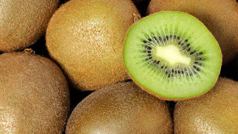 Δέσμευση 805 κιλών ακτινιδίων στον Πειραιά