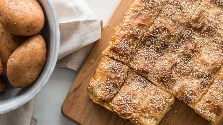 Σήμερα φτιάξτε πατατόπιτα