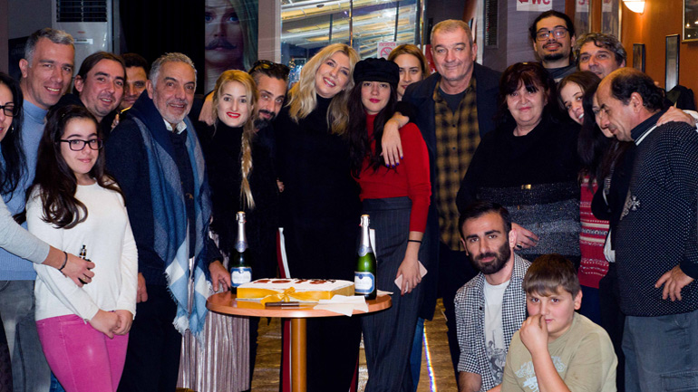 Κοπή πίτας για τα Χριστούγεννα του Σκρουτζ στο Ιντεάλ