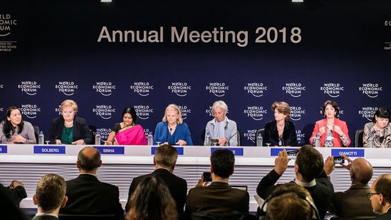 DW: Αναζητώντας απαντήσεις στο Νταβός DW: Αναζητώντας απαντήσεις στο Νταβός