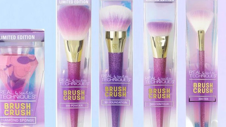 Η Brush Crush συλλογή της Real Techniques είναι γεμάτη glitter και λάμψη!