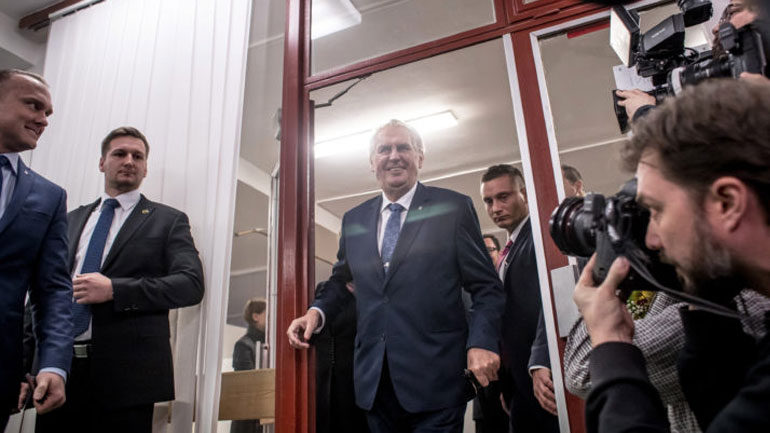 Τσεχία: Δεύτερος γύρος των προεδρικών εκλογών