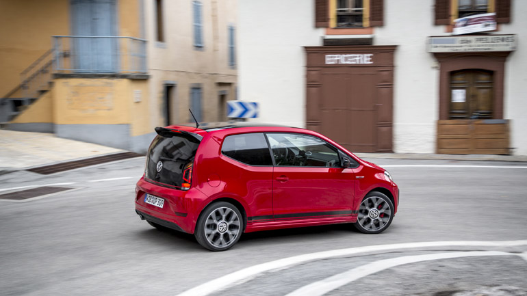 Χάρη στις συμπαγείς διαστάσεις κινείται ευέλικτα και γρήγορα