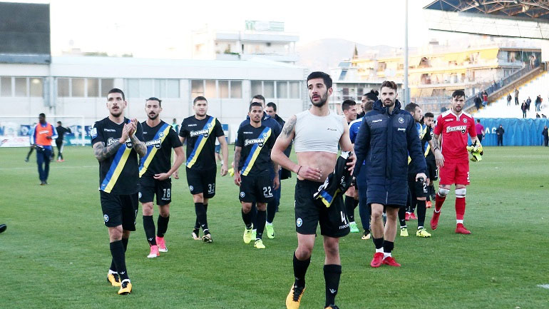 Αστέρας Τρίπολης: Στην αποστολή για τον Ολυμπιακό οι Καλτσάς και Γιαννούλης