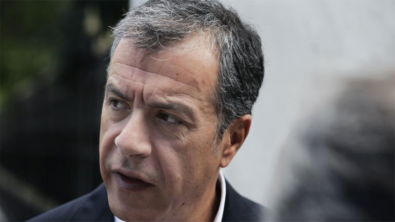 «Λύση με σύνθετη ονομασία παράλληλα με συγκεκριμένες δεσμεύσεις ότι εγκαταλείπουν τον αλυτρωτισμό»