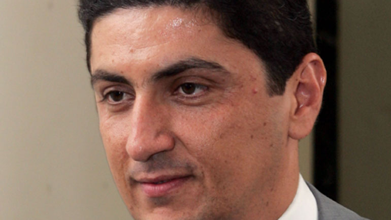 Κριτική Αυγενάκη για τους χειρισμούς της κυβέρνησης στο θέμα των Σκοπίων και τη δήλωση του Παν. Ψωμιάδη