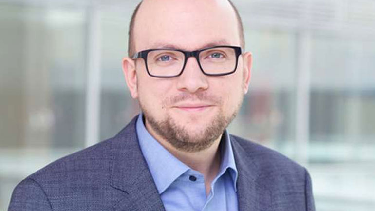 Την προσέγγιση Αθήνας-Σκοπίων χαιρετίζει ο αρμόδιος για ευρωπαϊκά θέματα των Πρασίνων Μ.Σάρατσιν