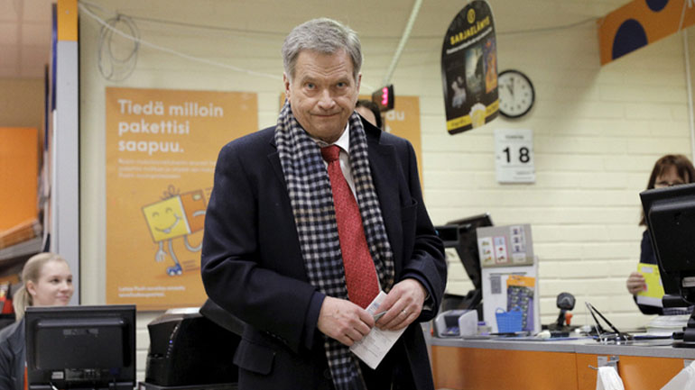 Φινλανδία: Ο Σάουλι Νιινίστο επανεξελέγη πρόεδρος από τον πρώτο γύρο