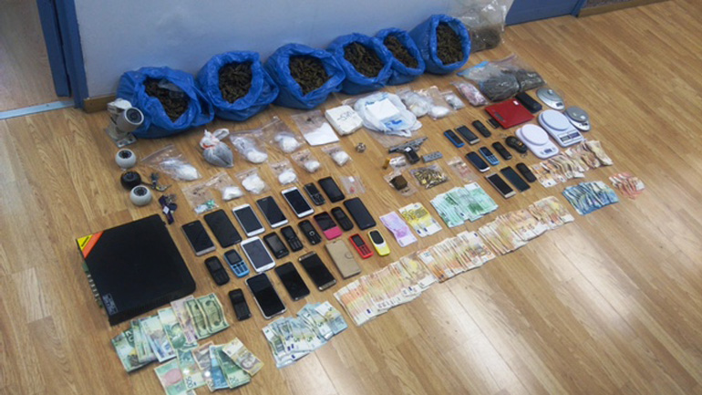 Εξαρθρώθηκε σπείρα διακίνησης ναρκωτικών σε περιοχές της Αττικής