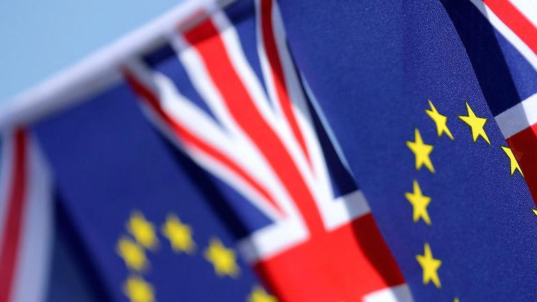 Το Λονδίνο καλωσορίζει τη συμφωνία με τις Βρυξέλλες για τους όρους της μεταβατικής περιόδου μετά το Brexit