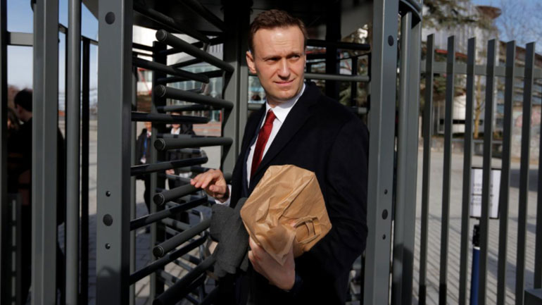 Ρωσία: Το Κρεμλίνο δεν θεωρεί απειλή τον αντιπολιτευόμενο ηγέτη Ναβάλνι