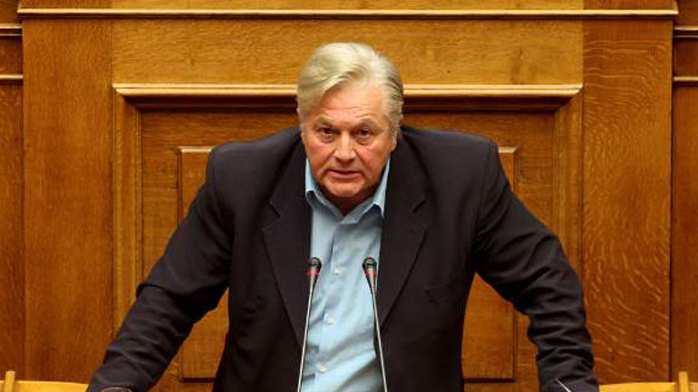 Θ. Παπαχριστόπουλος: «Δεν υπάρχει ούτε μια περίπτωση στο δισεκατομμύριο να πέσει η κυβέρνηση»