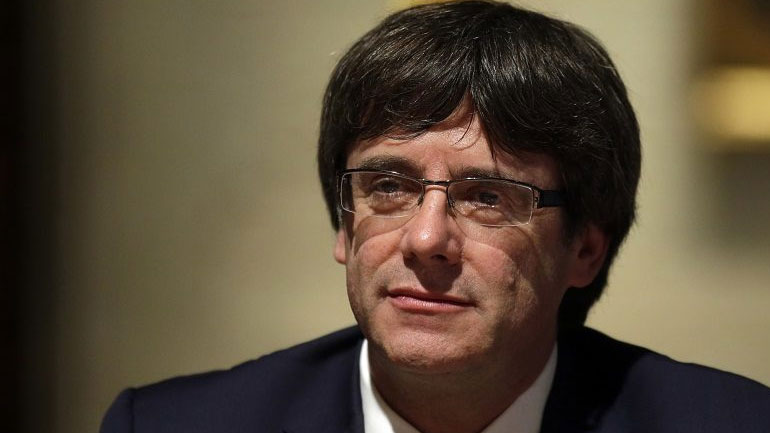 Ο Πουτζντεμόν ζητά τη βοήθεια του προέδρου του κοινοβουλίου για να παραστεί στη συνεδρίαση για την επανεκλογή του